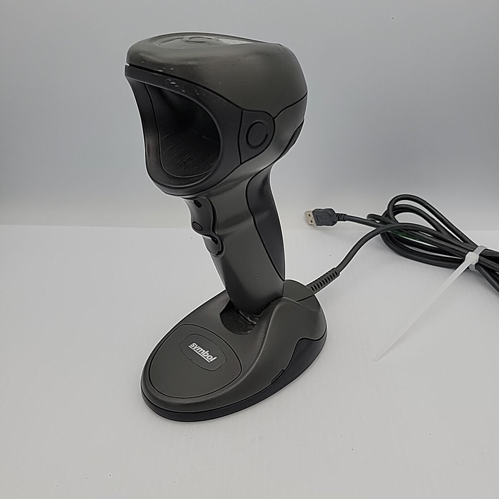 Motorola DS9808-SR00007CNWR Handheld USB Barcode Scanner with USB Cable